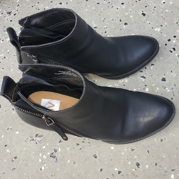 Booties - Picture 3 of 3